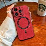 Luxury Retro Matte Leather MagSafe iPhone Case - HoHo Cases For iPhone 14 ProMax / Red