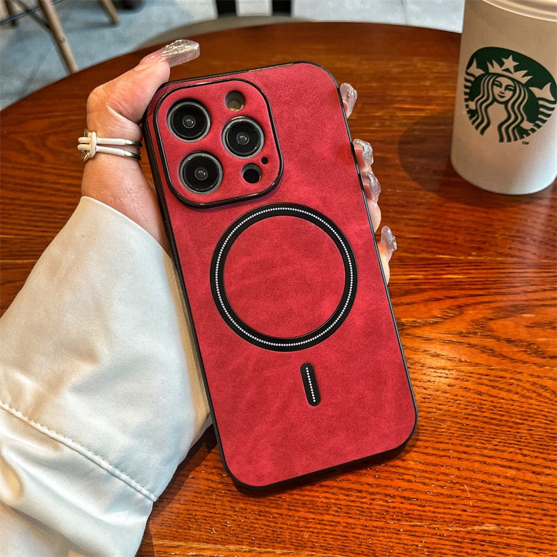 Luxury Retro Matte Leather MagSafe iPhone Case - HoHo Cases For iPhone 14 ProMax / Red